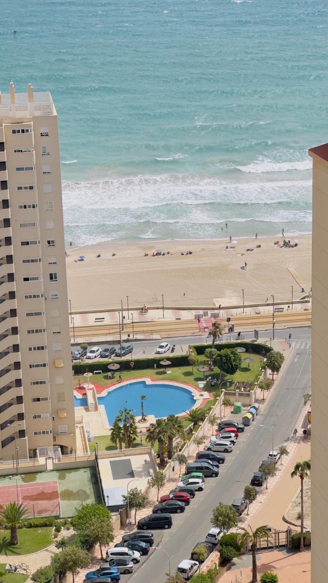 Апартаменты Atico A 50M Del Mar. Parking Gratis. A/C Кампелло Экстерьер фото