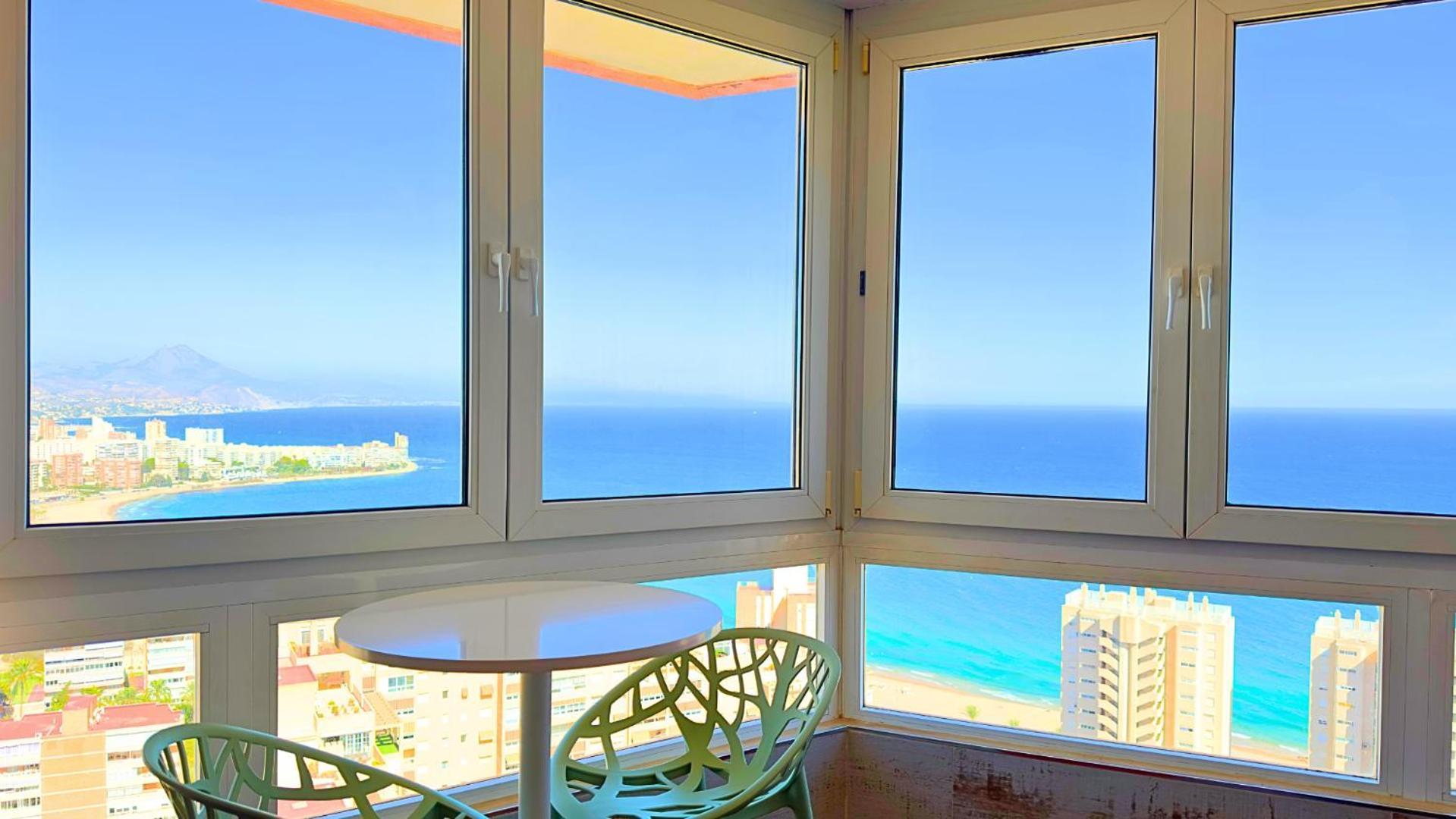 Апартаменты Atico A 50M Del Mar. Parking Gratis. A/C Кампелло Экстерьер фото