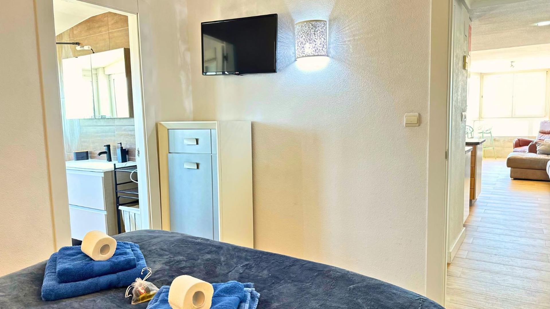 Апартаменты Atico A 50M Del Mar. Parking Gratis. A/C Кампелло Экстерьер фото